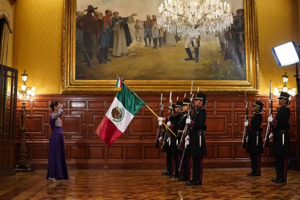 Sheinbaum da Grito de Independencia