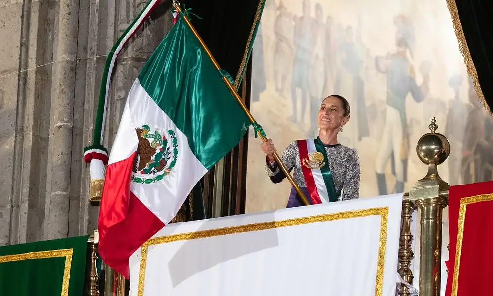 Sheinbaum da Grito de Independencia