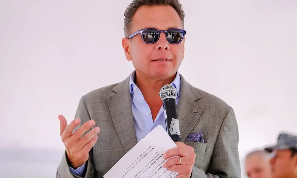 Pablo Lemus asegura que contrato con Los Aguilar se firmó hace tiempo