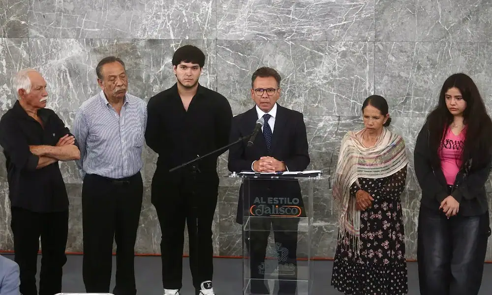 Lemus ofrece disculpa