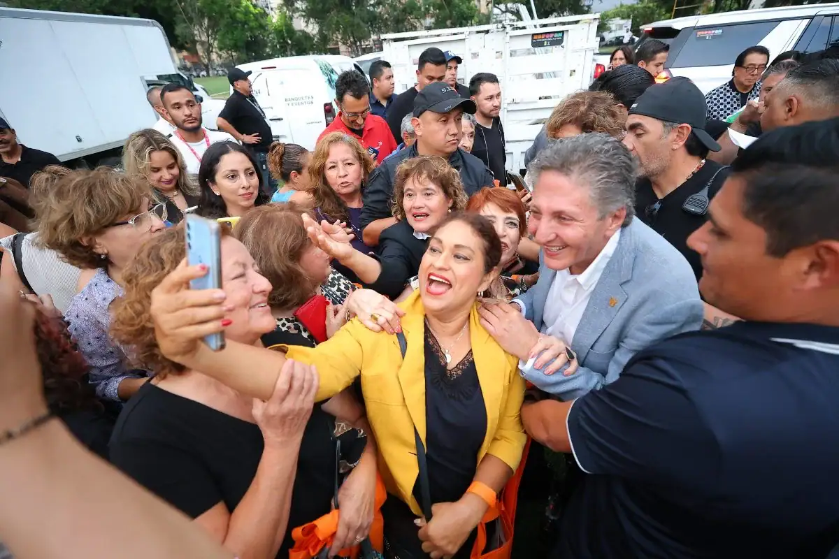 Frangie rinde informe de gobierno en Paseos del Sol