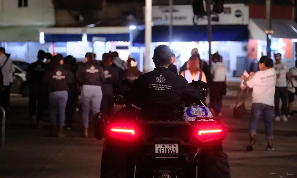 Operativo de búsqueda de personas en Parque Morelos