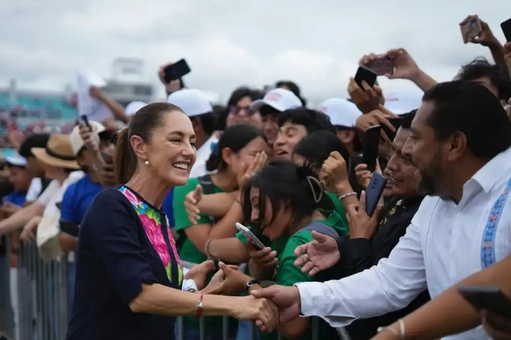 Sheinbaum rinde informe en entidades