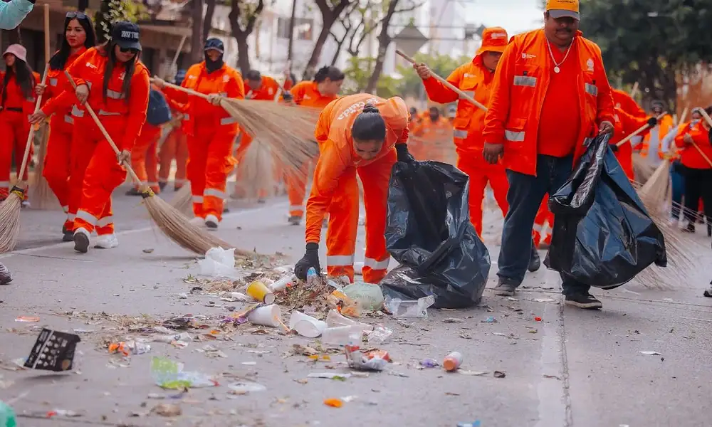 Aseo de Guadalajara informa la recolección de 65 toneladas de basura