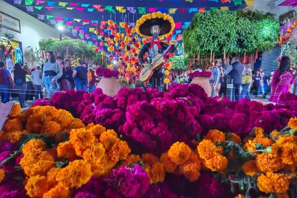El altar de muertos más grande y futbolero del mundo estará en Tlaquepaque