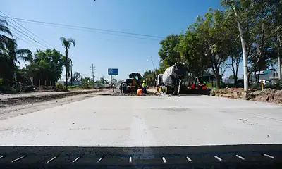 Obras en avenida Adolf B. Horn: concluye obra de la línea pluvial