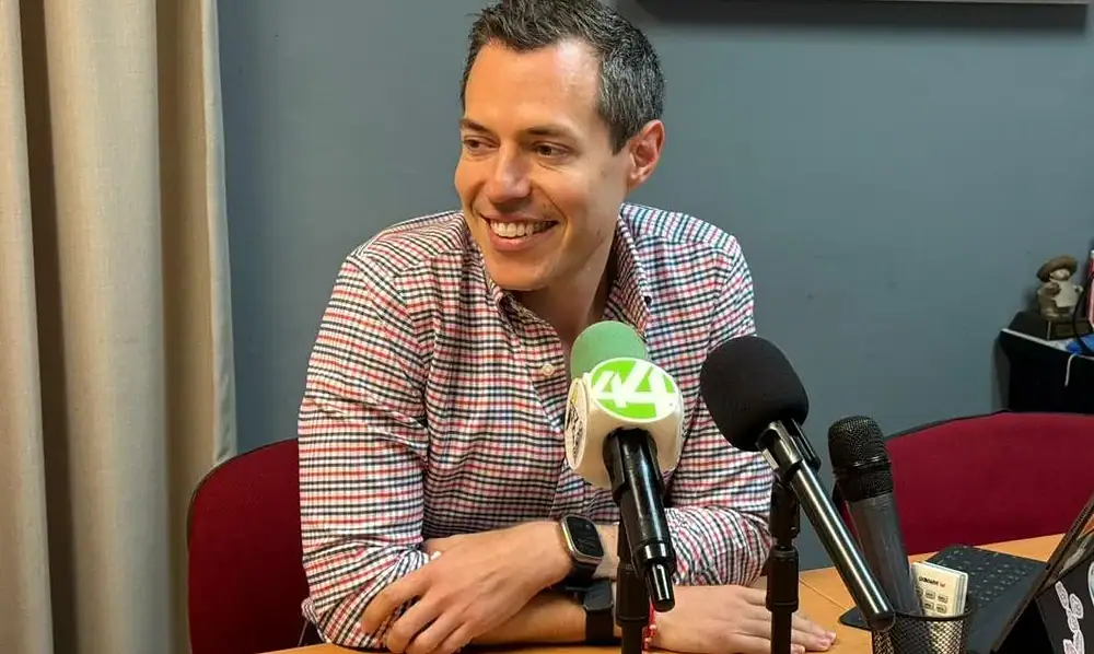 Regidor de Morena acusa manipulación en Premio Jorge Ramírez