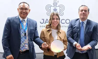 Jalisco anuncia nuevo laboratorio de ensamble, prueba y empaquetado de semiconductores