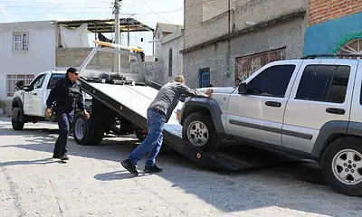 Tlaquepaque pone en marcha programa para retirar vehículos abandonados