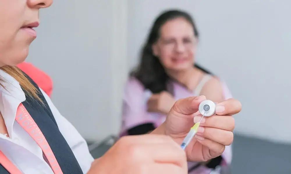 Jalisco busca aplicar 1.4 millones de dosis del biológico contra la influenza.