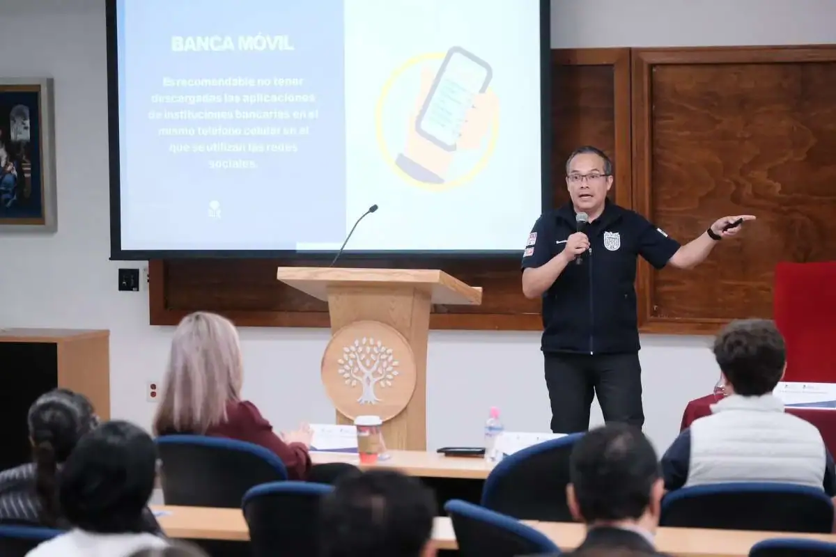 Estudiantes de la Universidad Panamericana (UP) recibieron capacitación en prevención de desaparición de personas