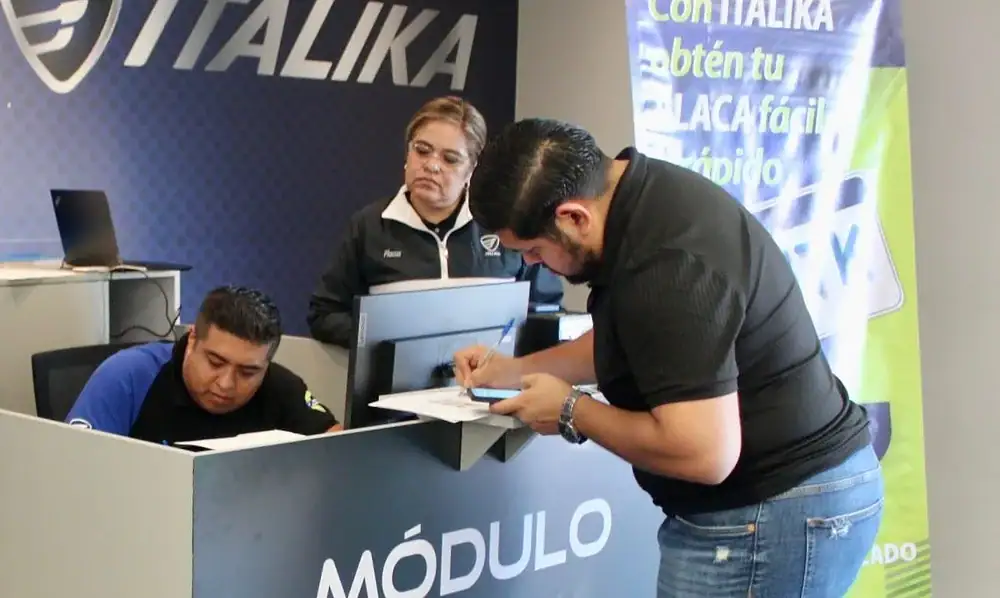 En Jalisco, ya puedes emplacar tu moto en cuanto la compres