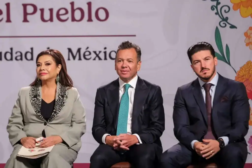 Desigualdad social en México, debate en foro oficial, representantes en discusión.