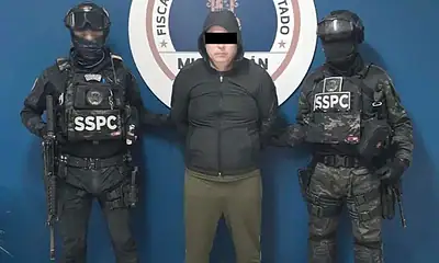 Detienen a presunto autor intelectual del homicidio de alcalde Carlos Manzo 