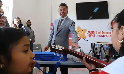 Instalan 255 aulas de música en escuelas públicas de Jalisco