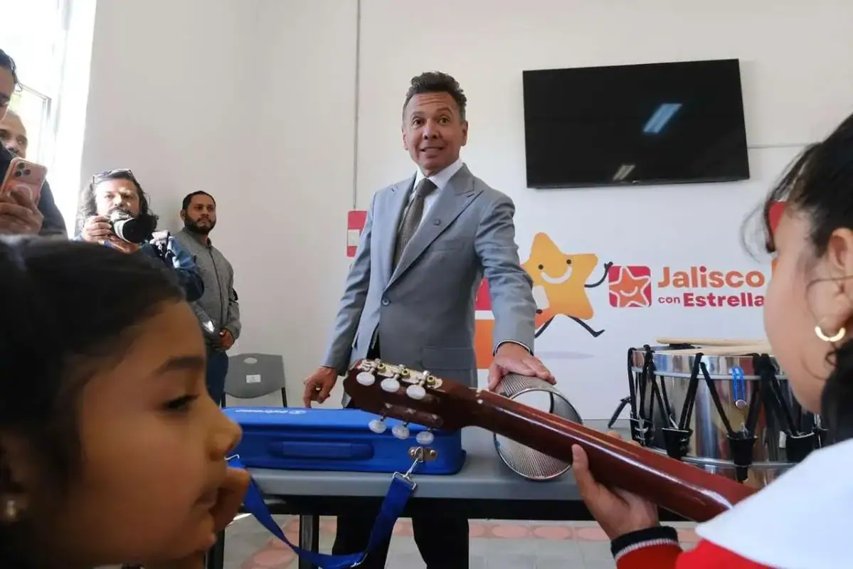 Instalan 255 aulas de música en escuelas públicas de Jalisco