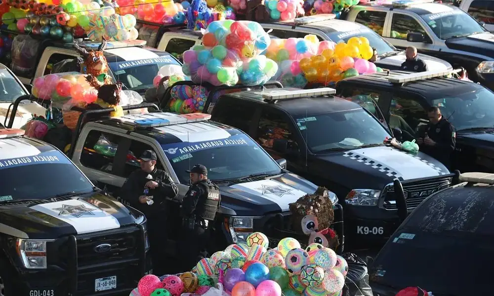 Invitan a donar juguetes para peques de colonias vulnerables de Guadalajara