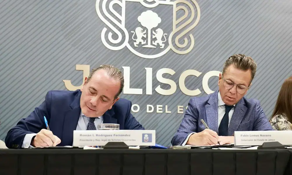 Jalisco firma convenio de colaboración para atención a víctimas