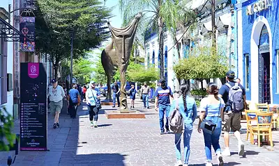 Tlaquepaque capacita a hoteleros en inclusión rumbo al Mundial 2026