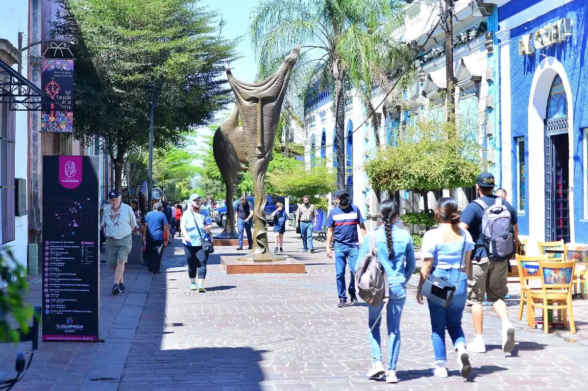 Tlaquepaque capacita a hoteleros en inclusión rumbo al Mundial 2026