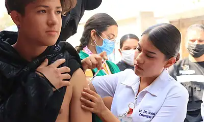 Campaña de vacunación en Tlaquepaque.