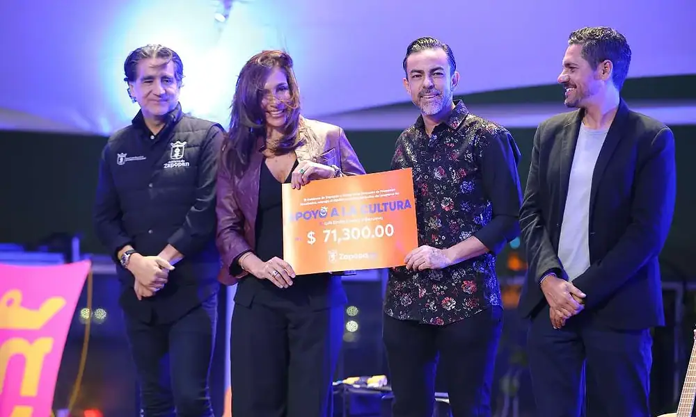 Zapopan amplía recursos y entrega nuevos apoyos a artistas locales
