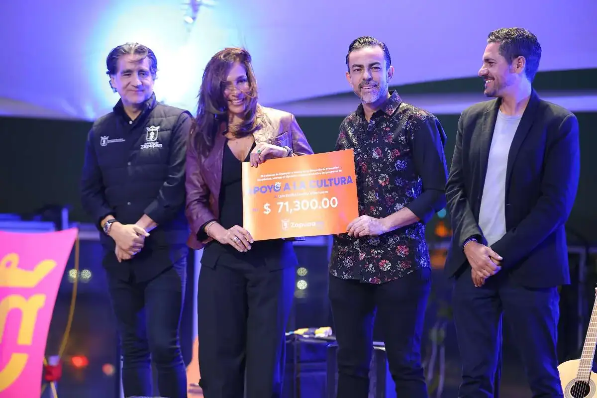 Zapopan amplía recursos y entrega nuevos apoyos a artistas locales