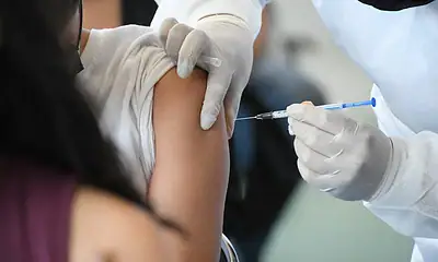 Tlajomulco se suma contra el sarampión con jornada de vacunación