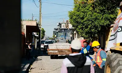 Arrancan rehabilitación de calles Morelos y Ocampo en Santa Cruz de la Loma