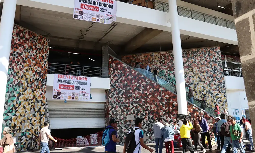 Arrancan obras de rehabilitación en la planta baja del Mercado Corona