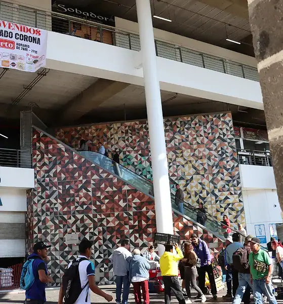 Arrancan obras de rehabilitación en la planta baja del Mercado Corona