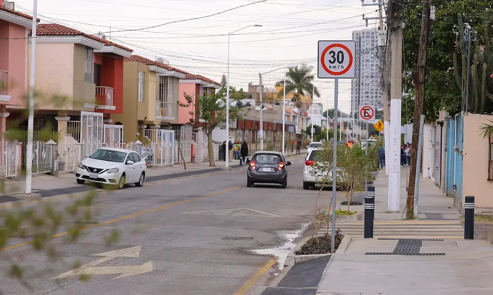La pavimentación con concreto hidráulico de la calle Montevideo