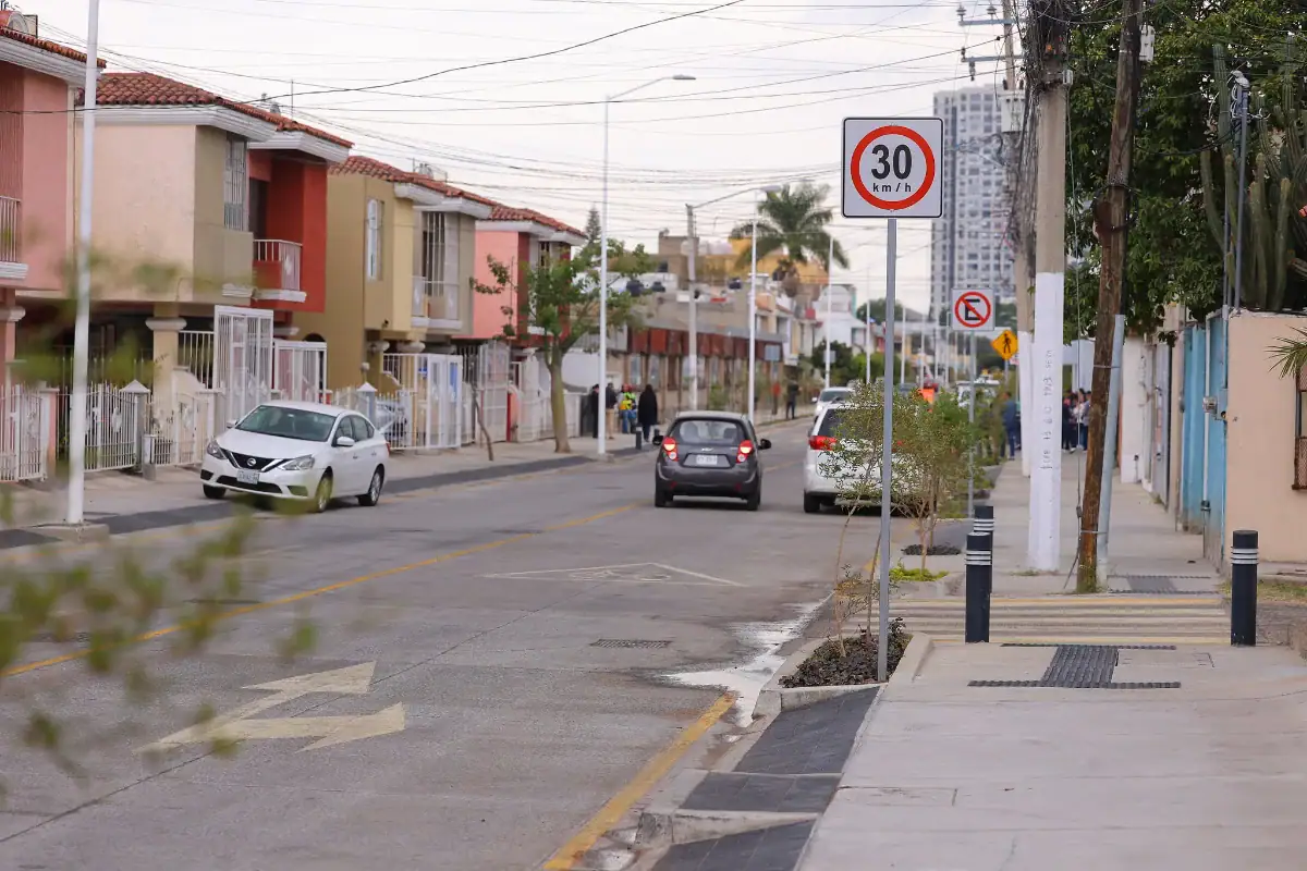 La pavimentación con concreto hidráulico de la calle Montevideo