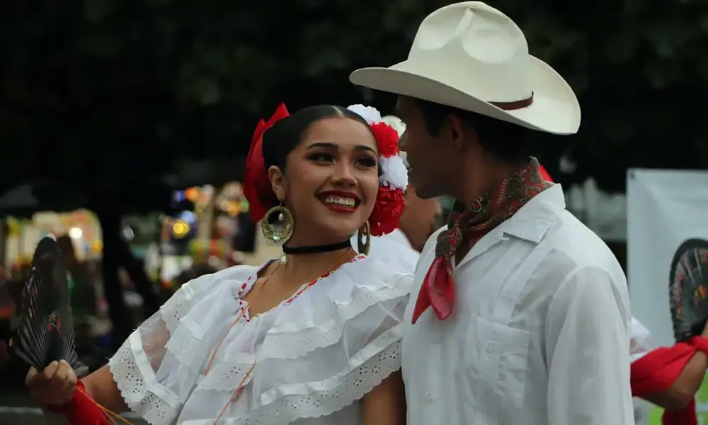 Tlajomulco abre la convocatoria para talleres artísticos 2026