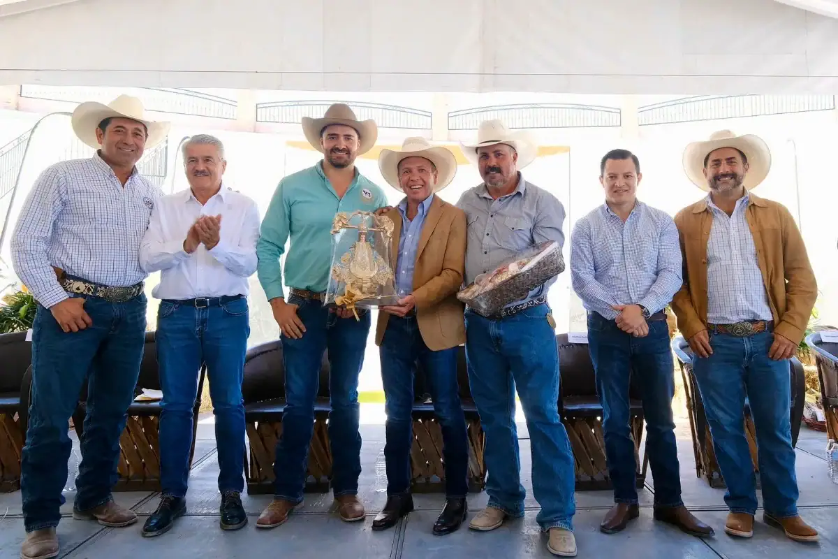 Jalisco anuncia inversión de 100 mdp para productores lecheros de Región Altos