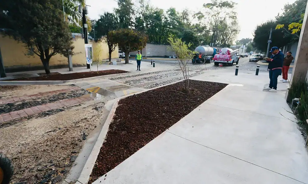 Avanza rehabilitación de calle Hidalgo, conectará López Mateos con Camino Real a Colima