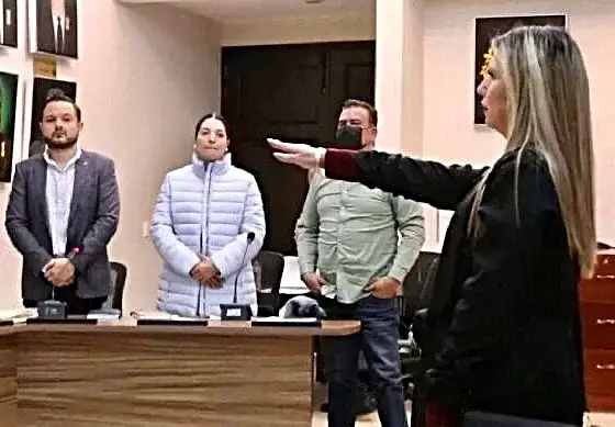 Nombran nueva tesorera en Tequila; municipio ya podrá pagar adeudos