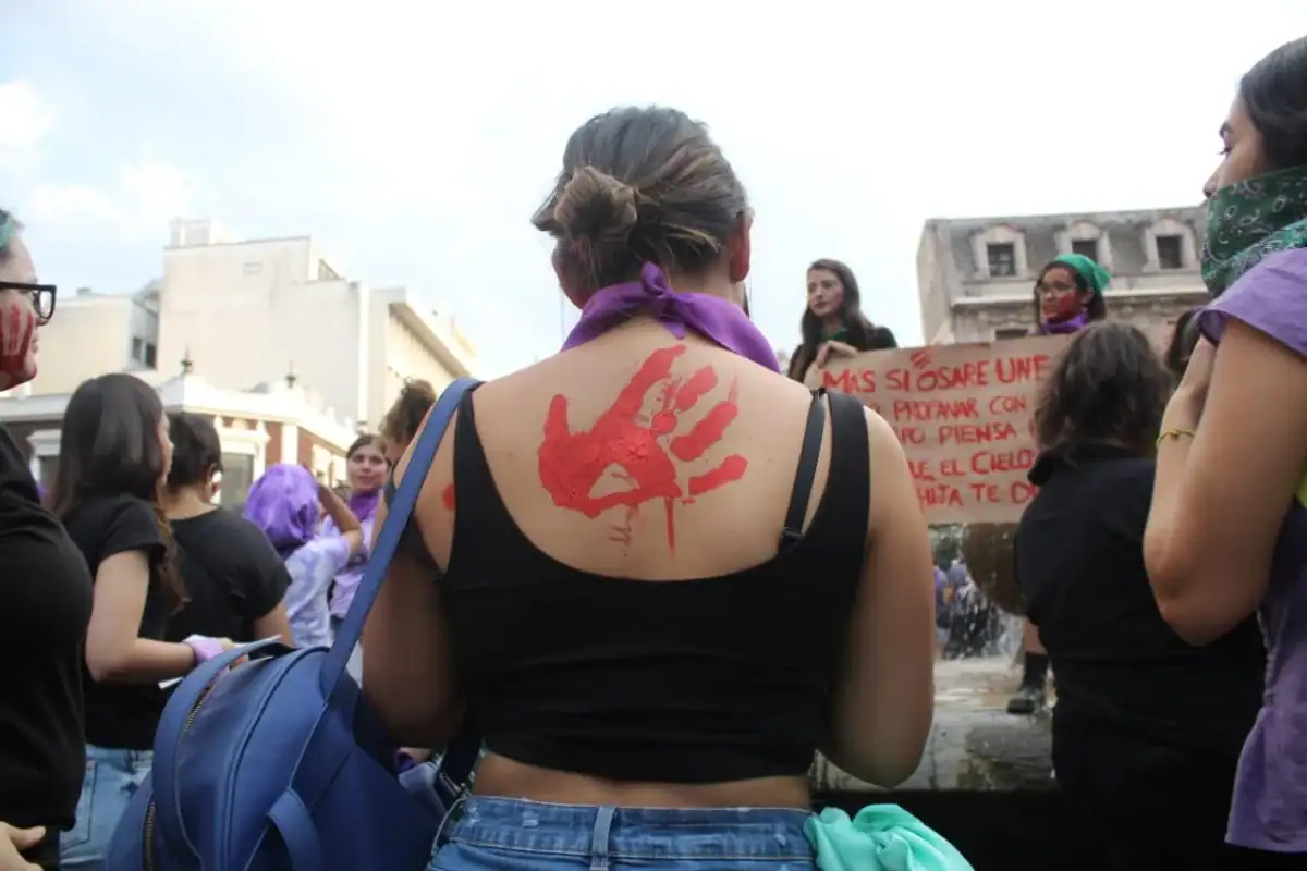 Prepas de UdeG presentan Agenda Púrpura por 8M