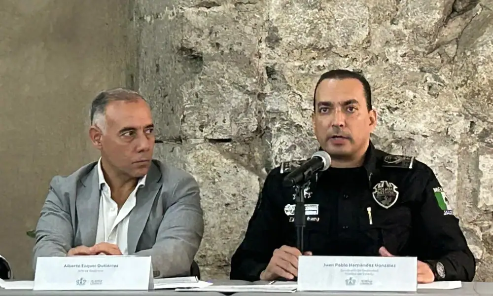 201 hijos de policías de Jalisco tendrán becas universitarias