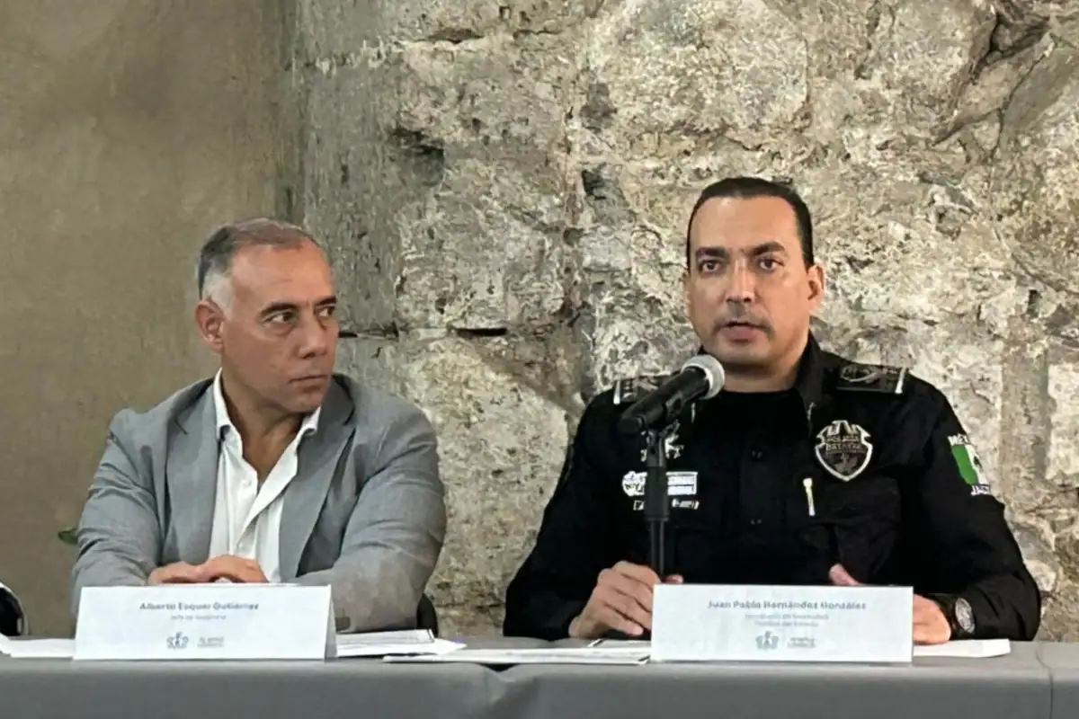 201 hijos de policías de Jalisco tendrán becas universitarias