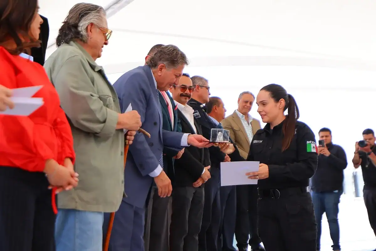Canirac y Consejo de Seguridad reconocen a policías de Zapopan