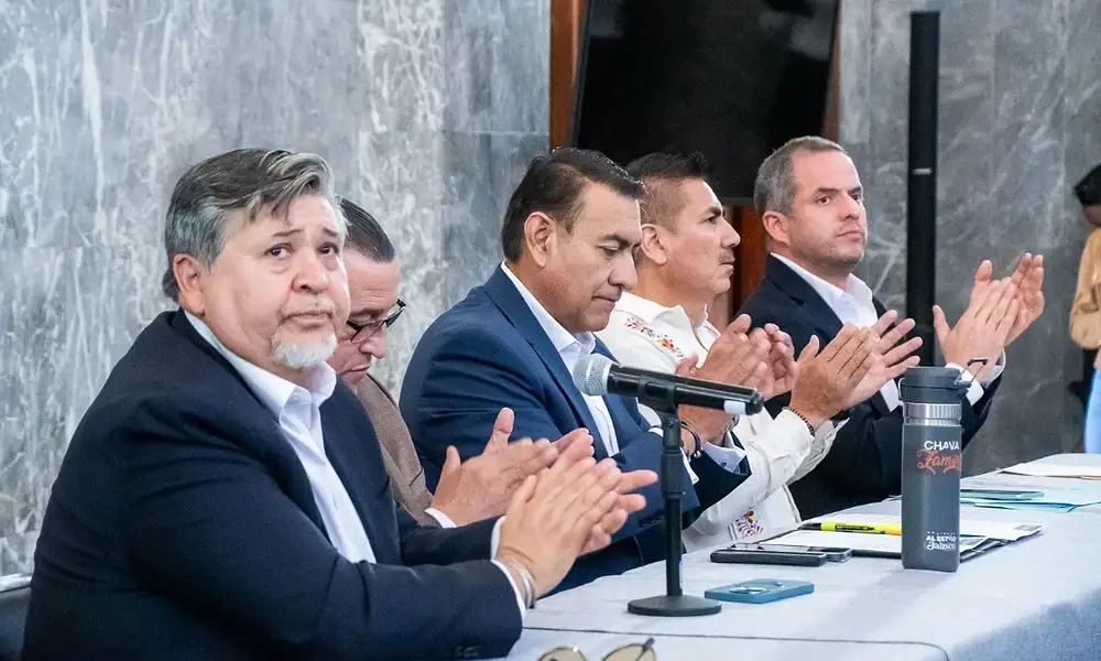 Gobierno de Jalisco incrementa salario a funcionarios con menores percepciones