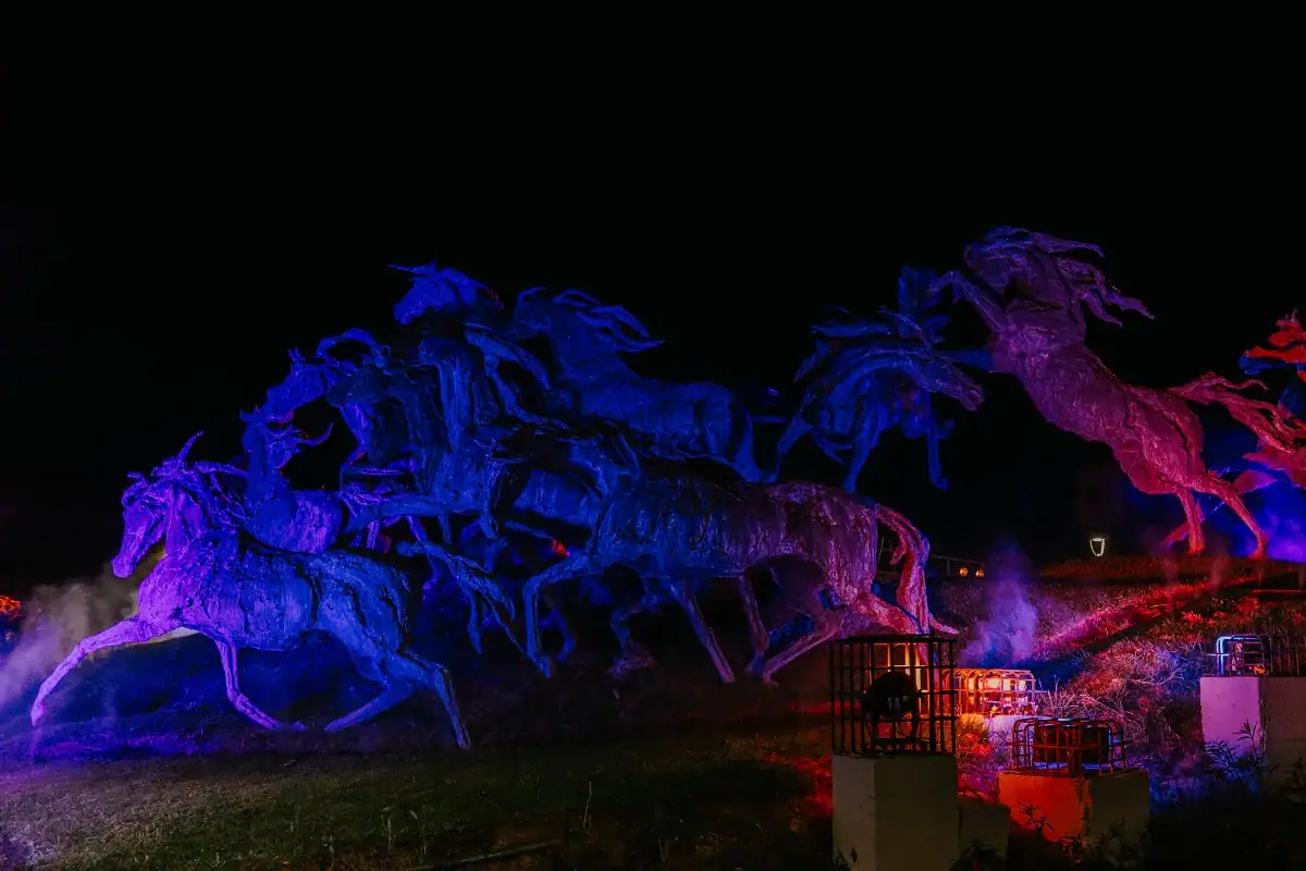 Invierten 3.5 mdp en Glorieta de la Estampida; mejoran iluminación y fuentes