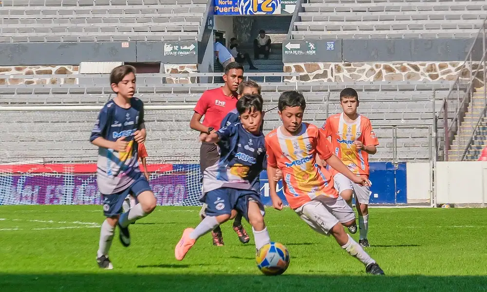 Presentan Mundialito Escolar 2026