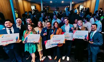 Premian ganadores de la quinta generación de Creativa GDL