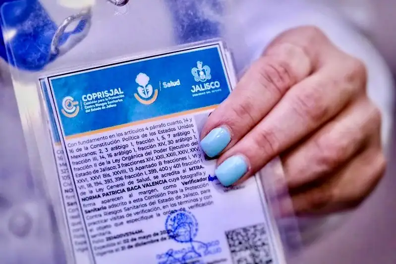 Refuerza vigilancia sanitaria; alertan por ‘productos milagro’ y sueros vitaminados