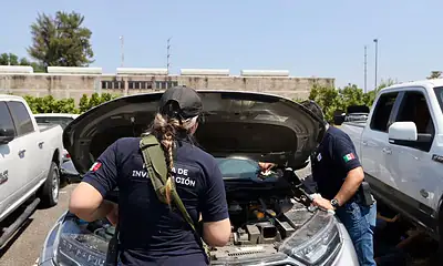 Capacitan a personal de Fiscalía en identificación vehicular en Jalisco