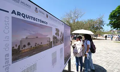 Colocan primera piedra de Hospital Civil de Puerto Vallarta