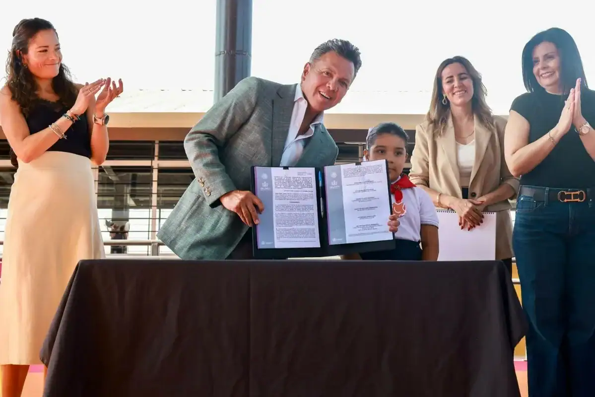 Lemus anuncia Cobertura Universal de Salud para niñas, niños y adolescentes de Jalisco