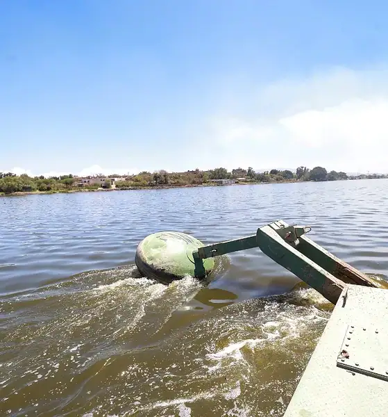 Lemus supervisa limpieza de la Presa Las Pintas en Tlaquepaque